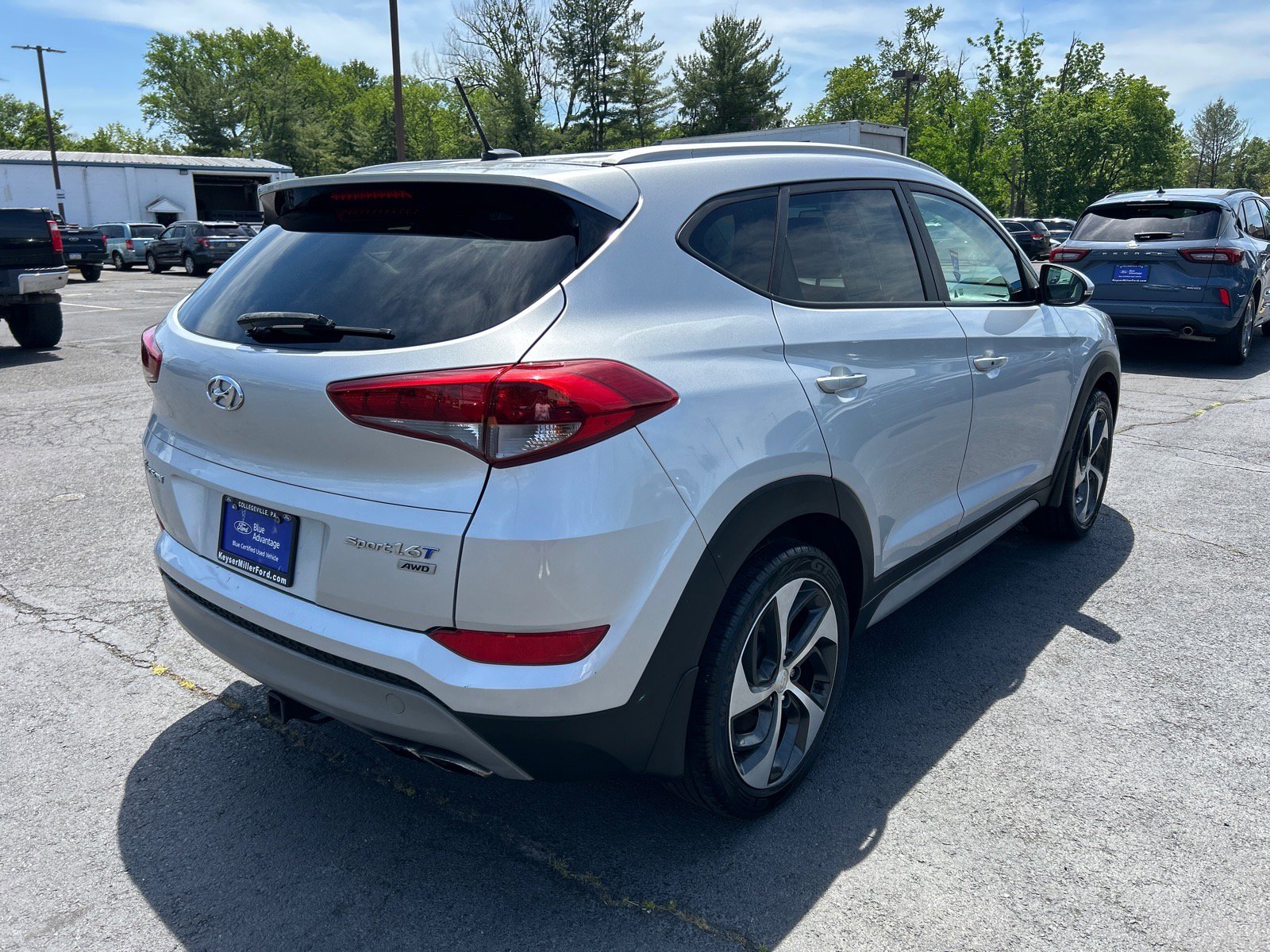 Used 2017 Hyundai Tucson Sport w/ Cargo Package AWD/4WD image 16