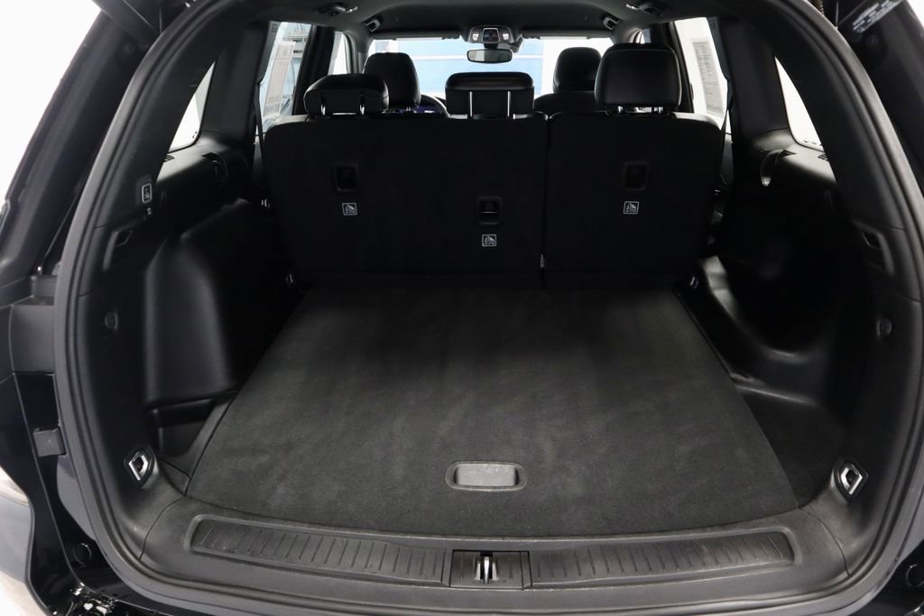 Used 2024 Jeep Grand Cherokee Altitude AWD/4WD image 14