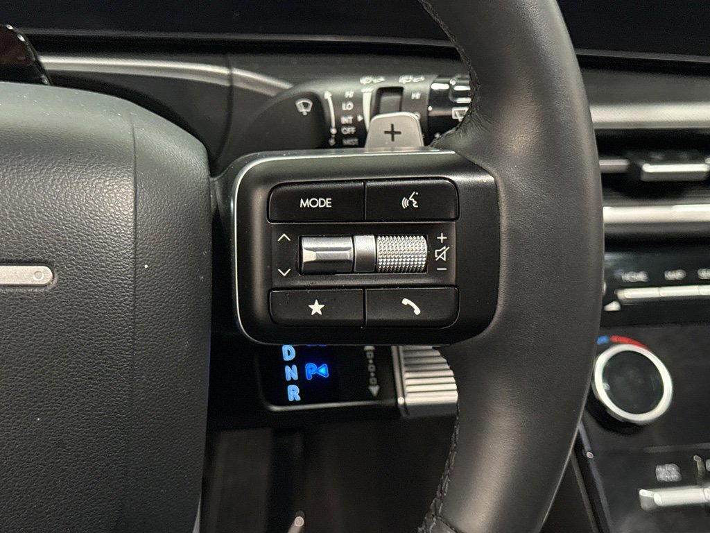 Used 2025 Hyundai Santa Fe SEL image 13