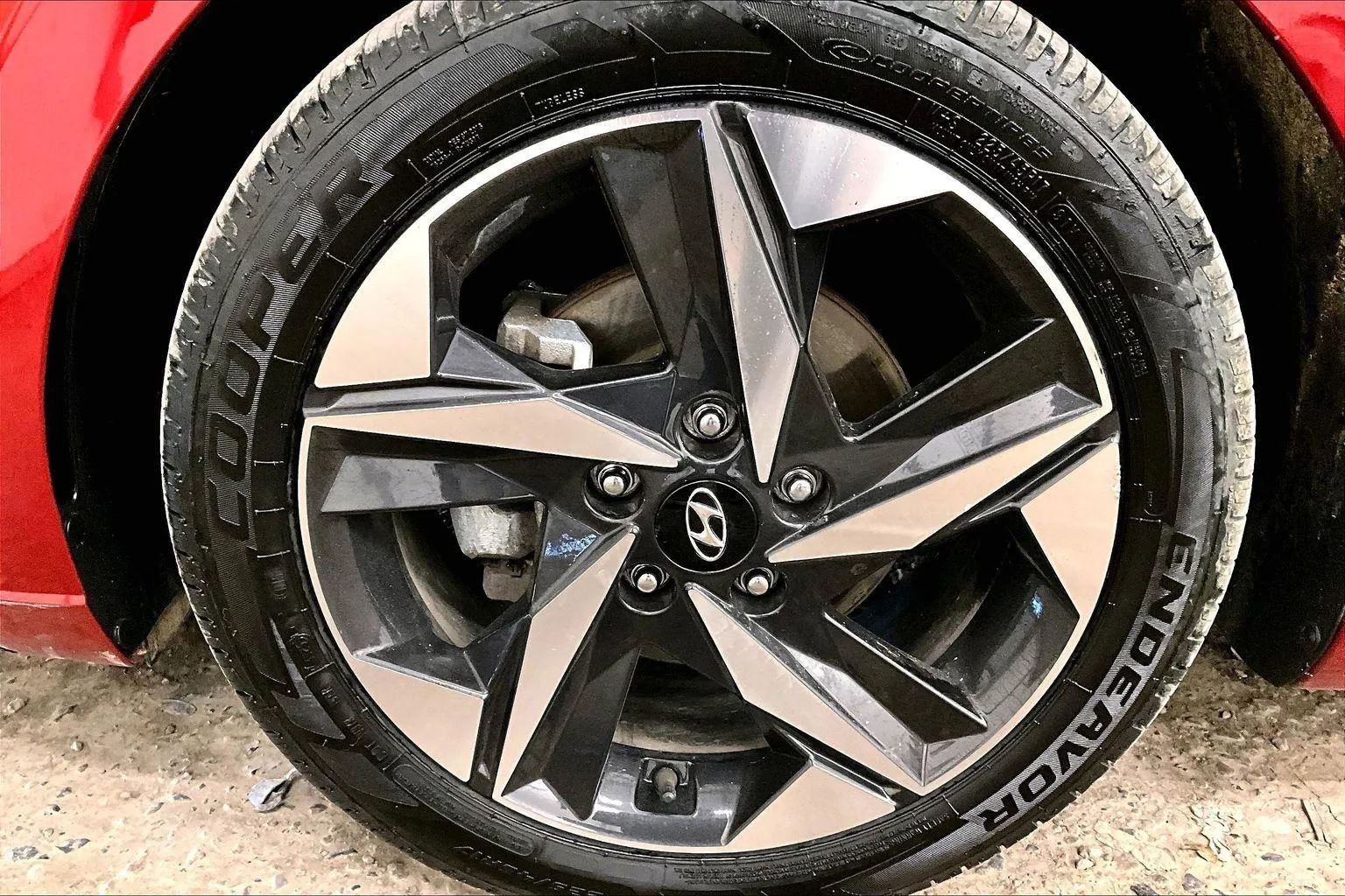 Used 2023 Hyundai Elantra SEL w/ Convenience Package image 8