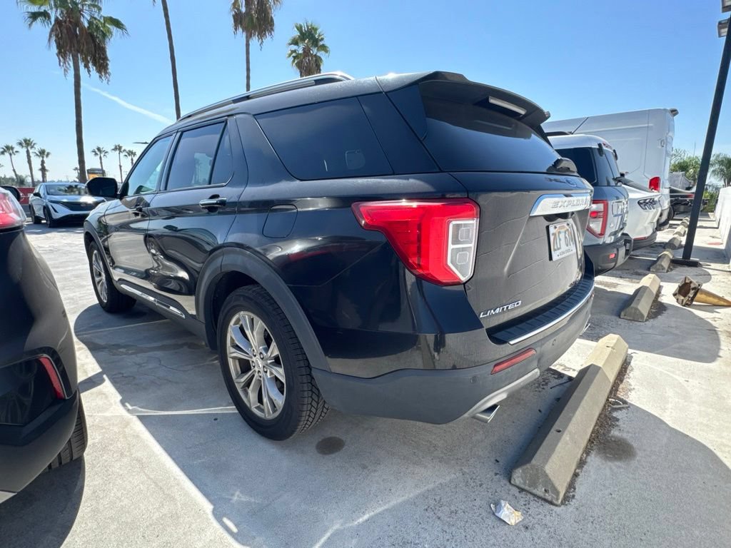Certified 2023 Ford Explorer Limited RWD image 5