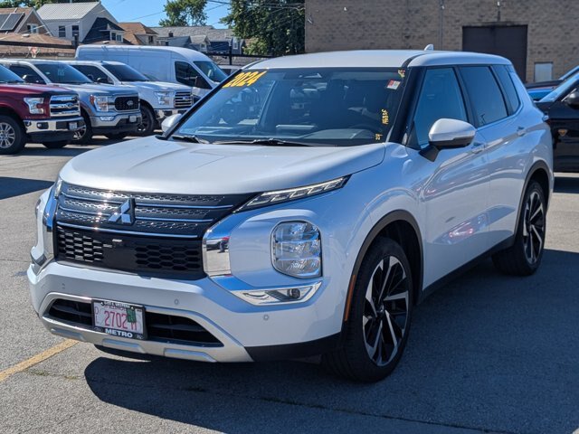 Used 2024 Mitsubishi Outlander SE FWD image 8