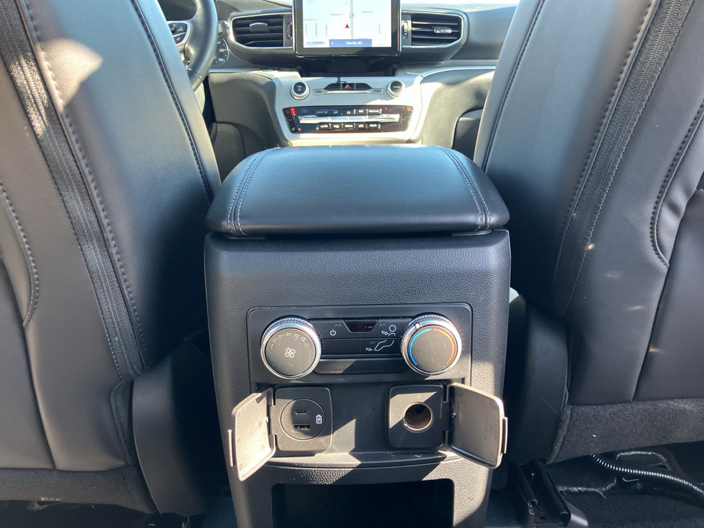 Certified 2021 Ford Explorer XLT w/ Equipment Group 202A image 37