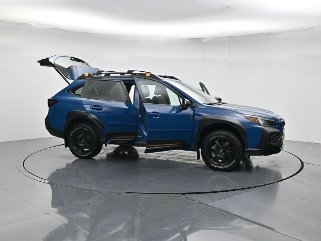 Used 2025 Subaru Outback Wilderness AWD/4WD image 52