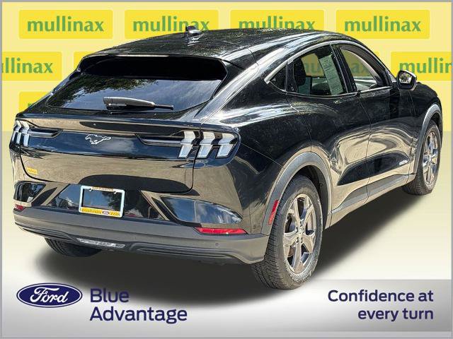 Certified 2021 Ford Mustang Mach-E Select w/ Comfort/Technology Package AWD/4WD image 4