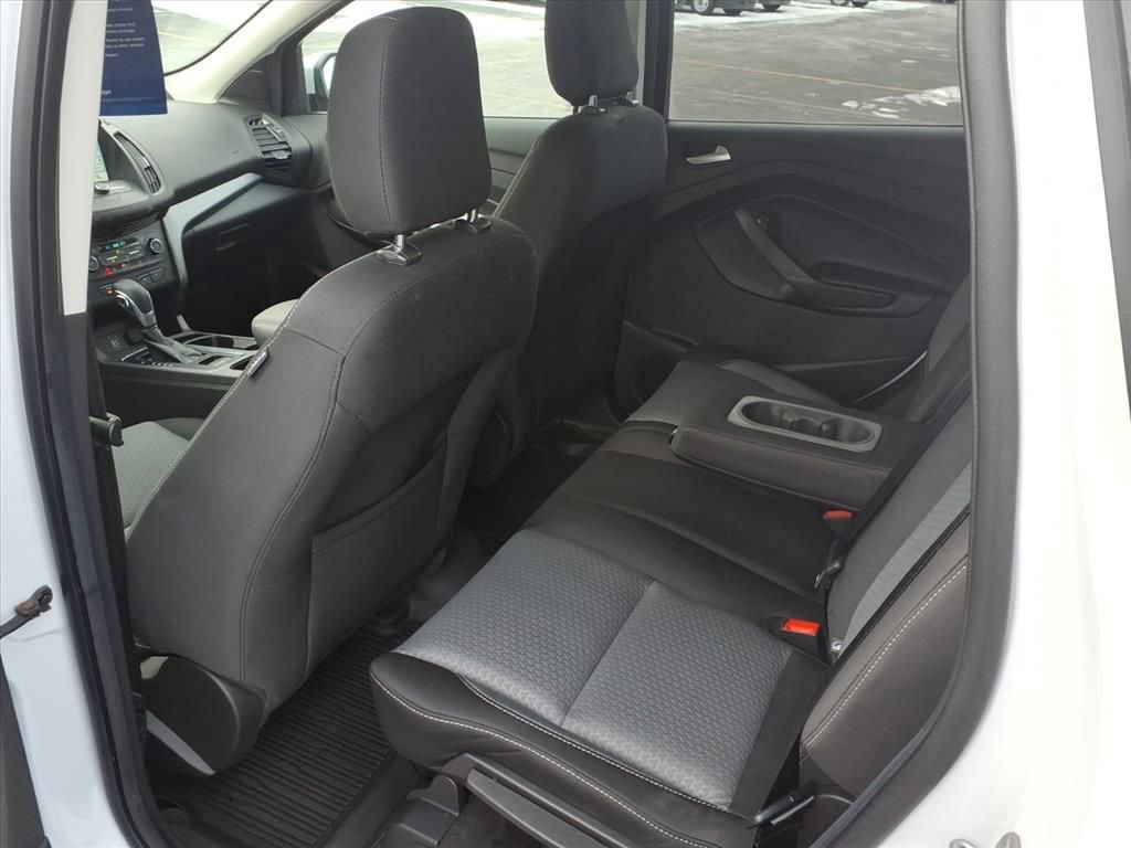 Certified 2019 Ford Escape SE image 26