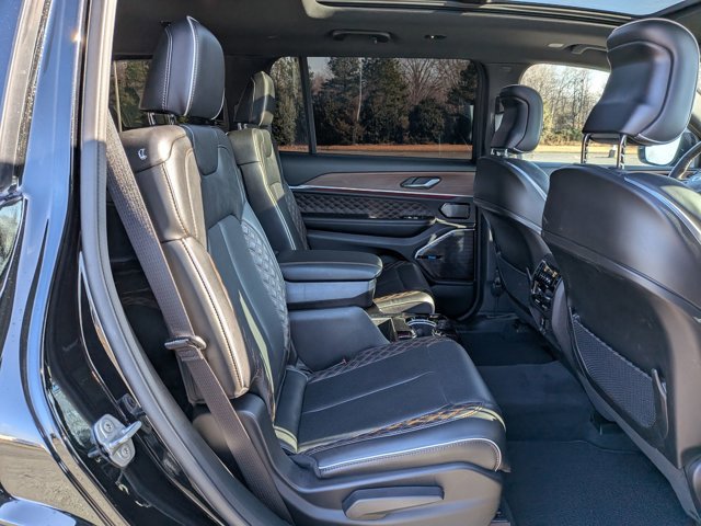 Used 2023 Jeep Grand Cherokee L Summit w/ High Altitude Package image 33