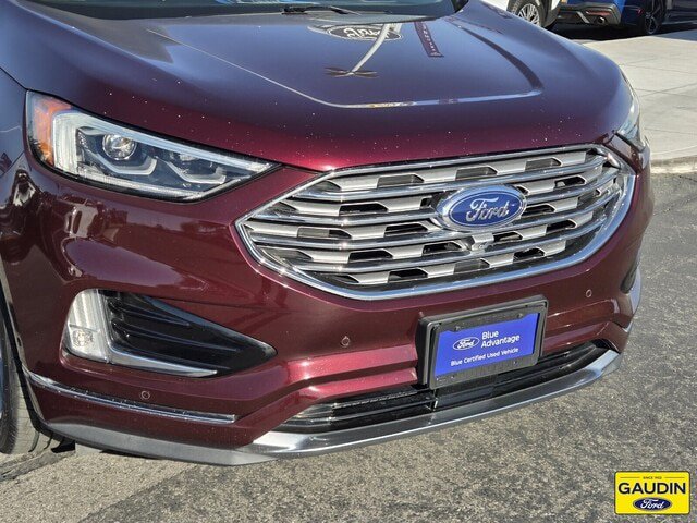 Certified 2019 Ford Edge Titanium w/ Equipment Group 301A FWD image 2