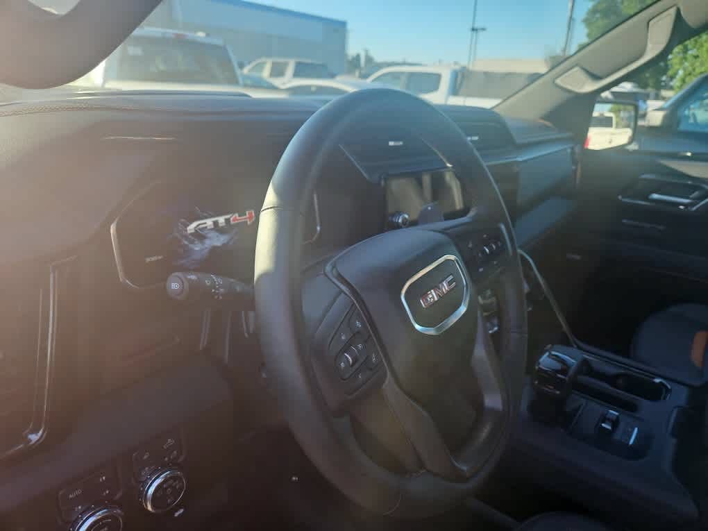 Used 2026 GMC Sierra 1500 AT4 AWD/4WD image 2