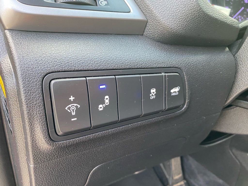 Used 2017 Hyundai Tucson Limited image 16