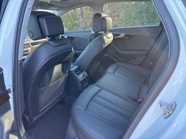 Used 2019 Audi A4 2.0T Premium w/ Convenience Package image 12