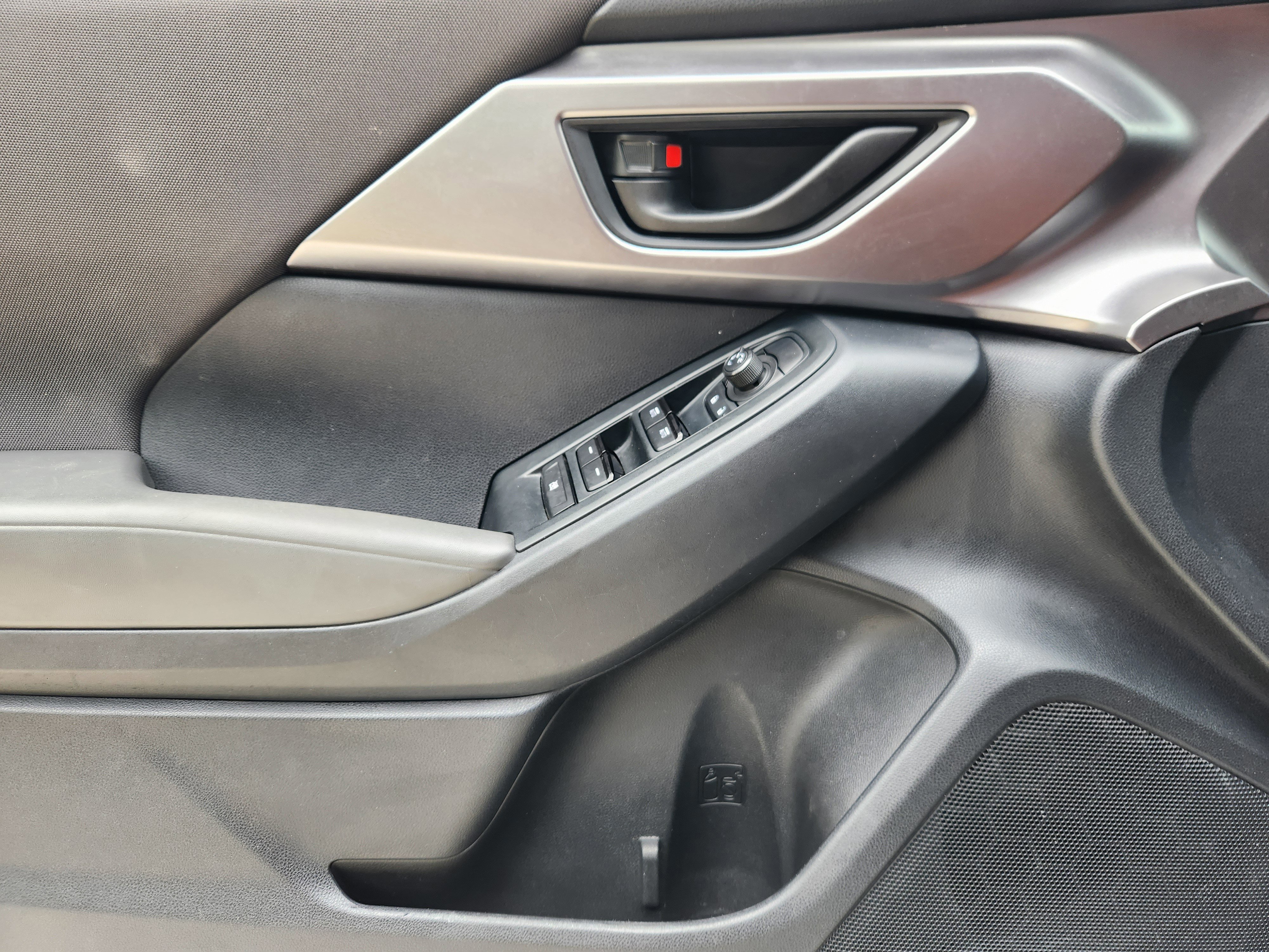 Used 2024 Subaru Impreza 2.0i AWD/4WD image 16