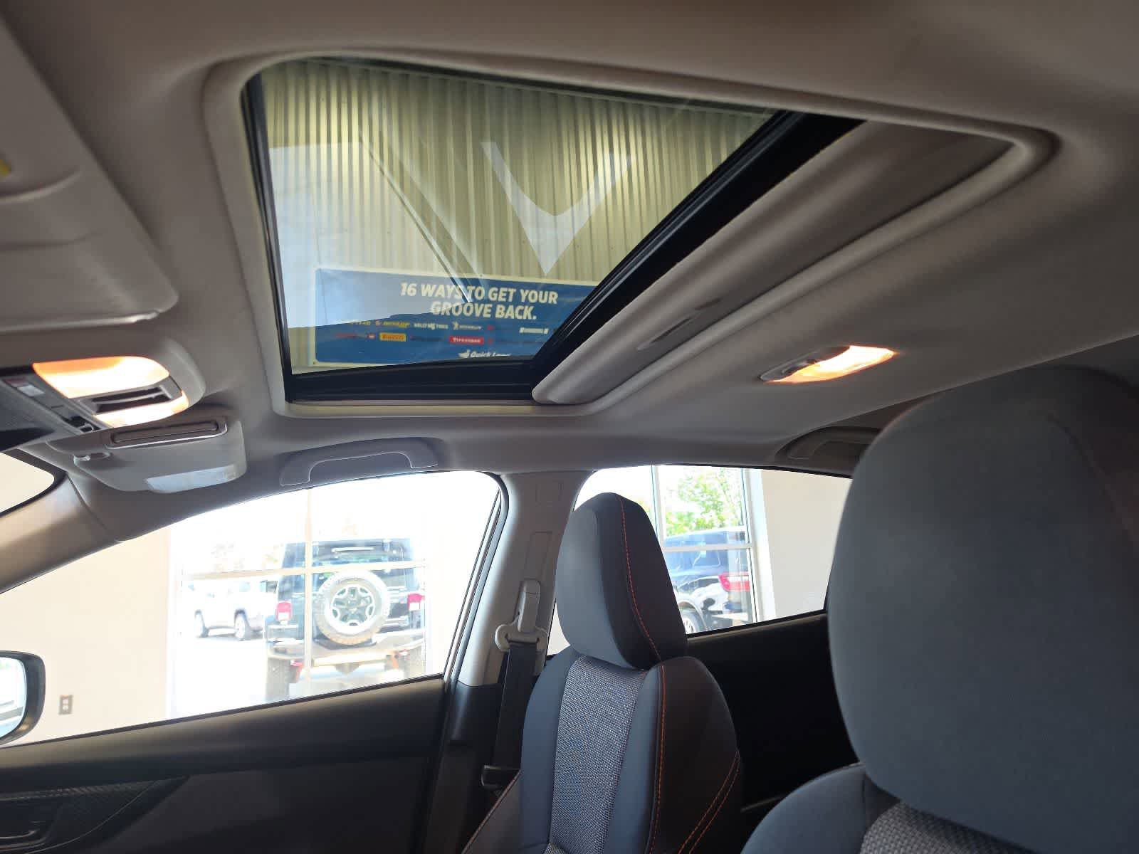 Used 2019 Subaru Crosstrek 2.0i Premium w/ Moonroof Package AWD/4WD image 15