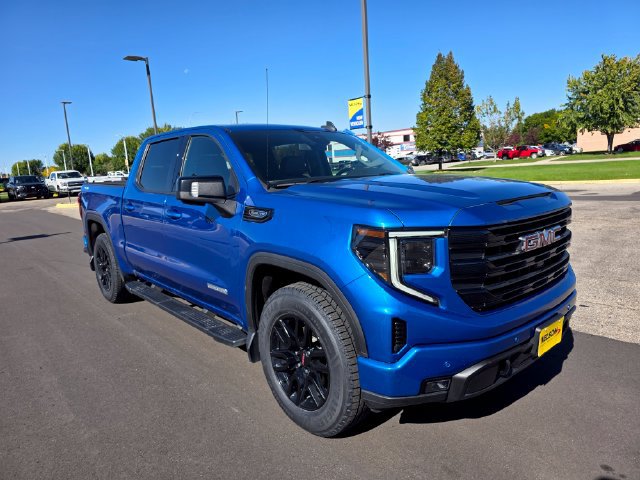 Used 2024 GMC Sierra 1500 Elevation w/ Elevation Premium Package AWD/4WD image 5