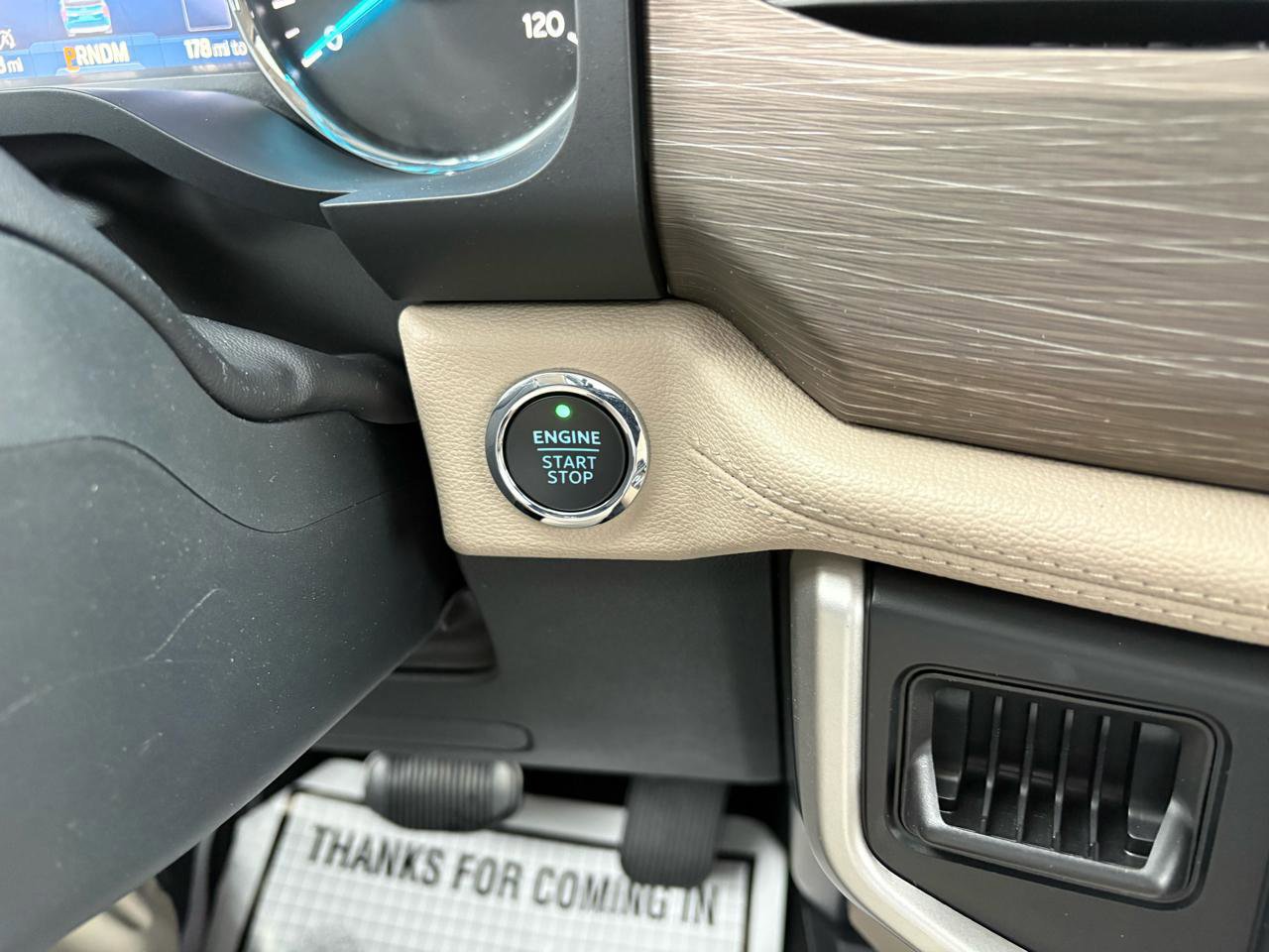 Certified 2024 Ford Expedition Limited image 33