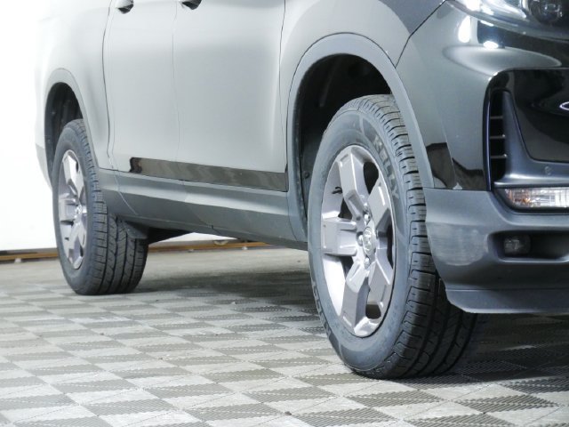 Used 2024 Honda Ridgeline TrailSport image 2