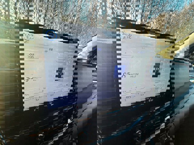 Certified 2023 Ford Transit 350 XLT image 21