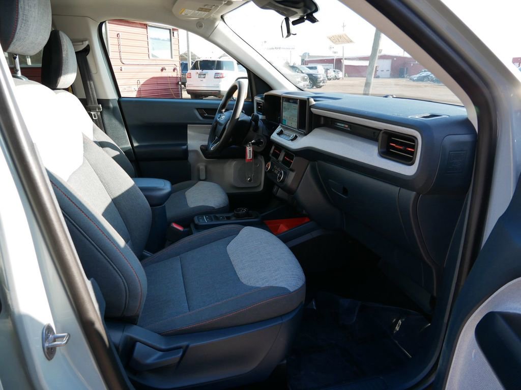 Certified 2022 Ford Maverick XLT image 8