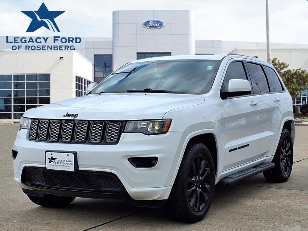 Used 2020 Jeep Grand Cherokee Altitude image 1