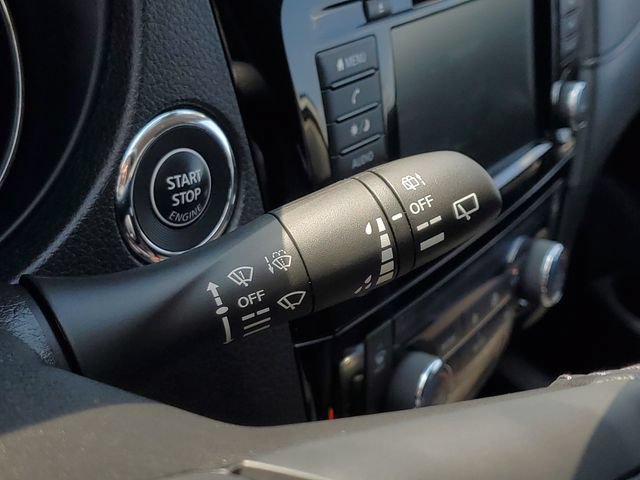 Used 2020 Nissan Rogue SV AWD/4WD image 20