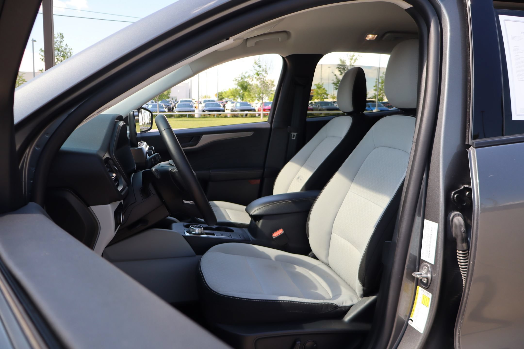 Certified 2024 Ford Escape Active FWD image 11