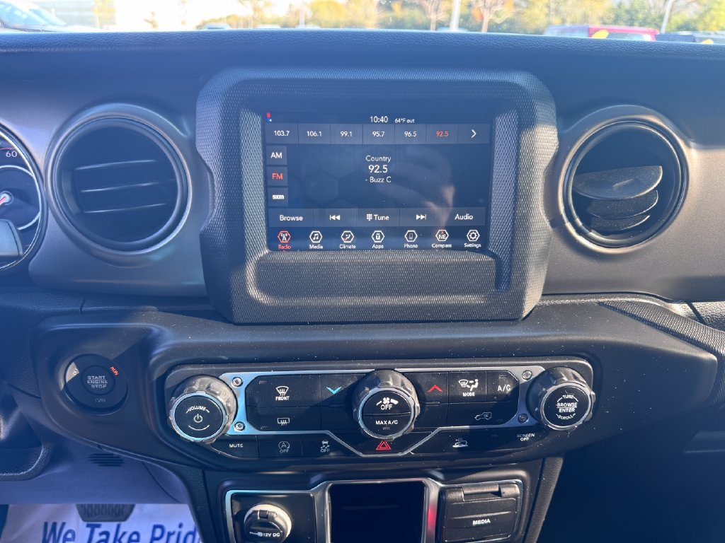 Used 2022 Jeep Wrangler Unlimited Sport AWD/4WD image 22