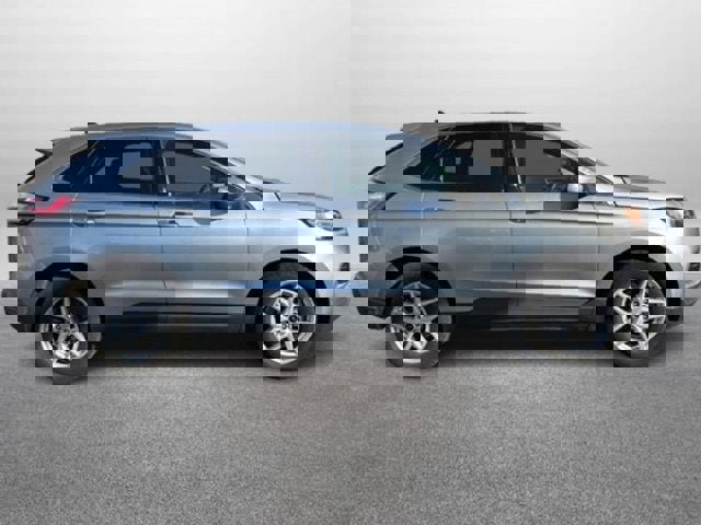 Certified 2024 Ford Edge SEL image 2