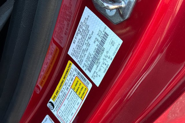 Certified 2020 Ford Mustang Shelby GT500 w/ Technology Package image 35