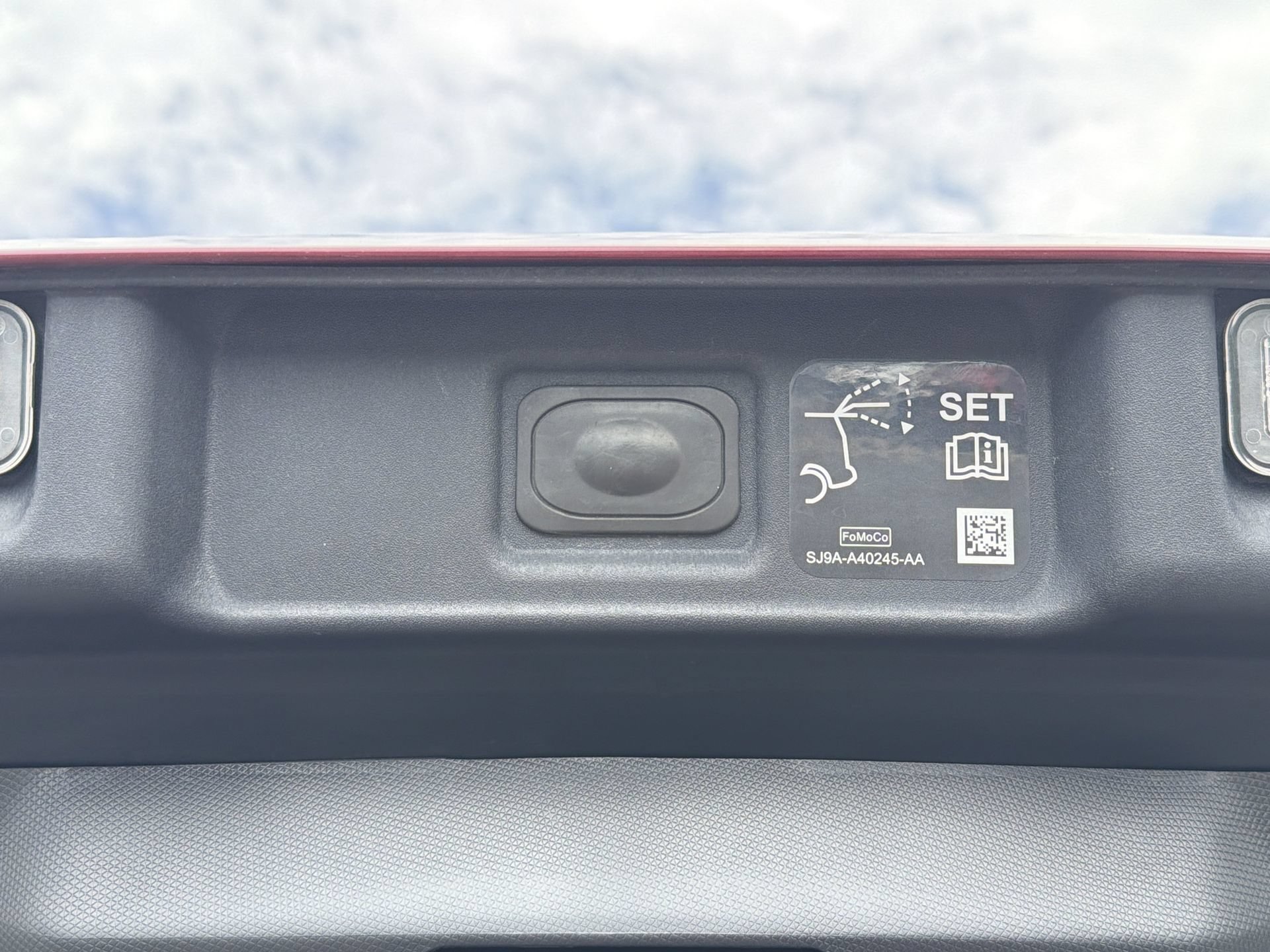 Certified 2025 Ford Mustang Mach-E Premium AWD/4WD image 30