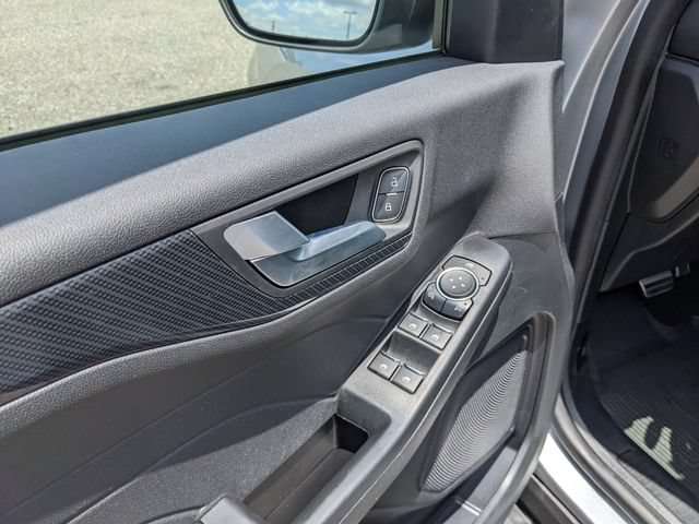 Certified 2023 Ford Escape ST-Line w/ Tech Pack #1 FWD image 20