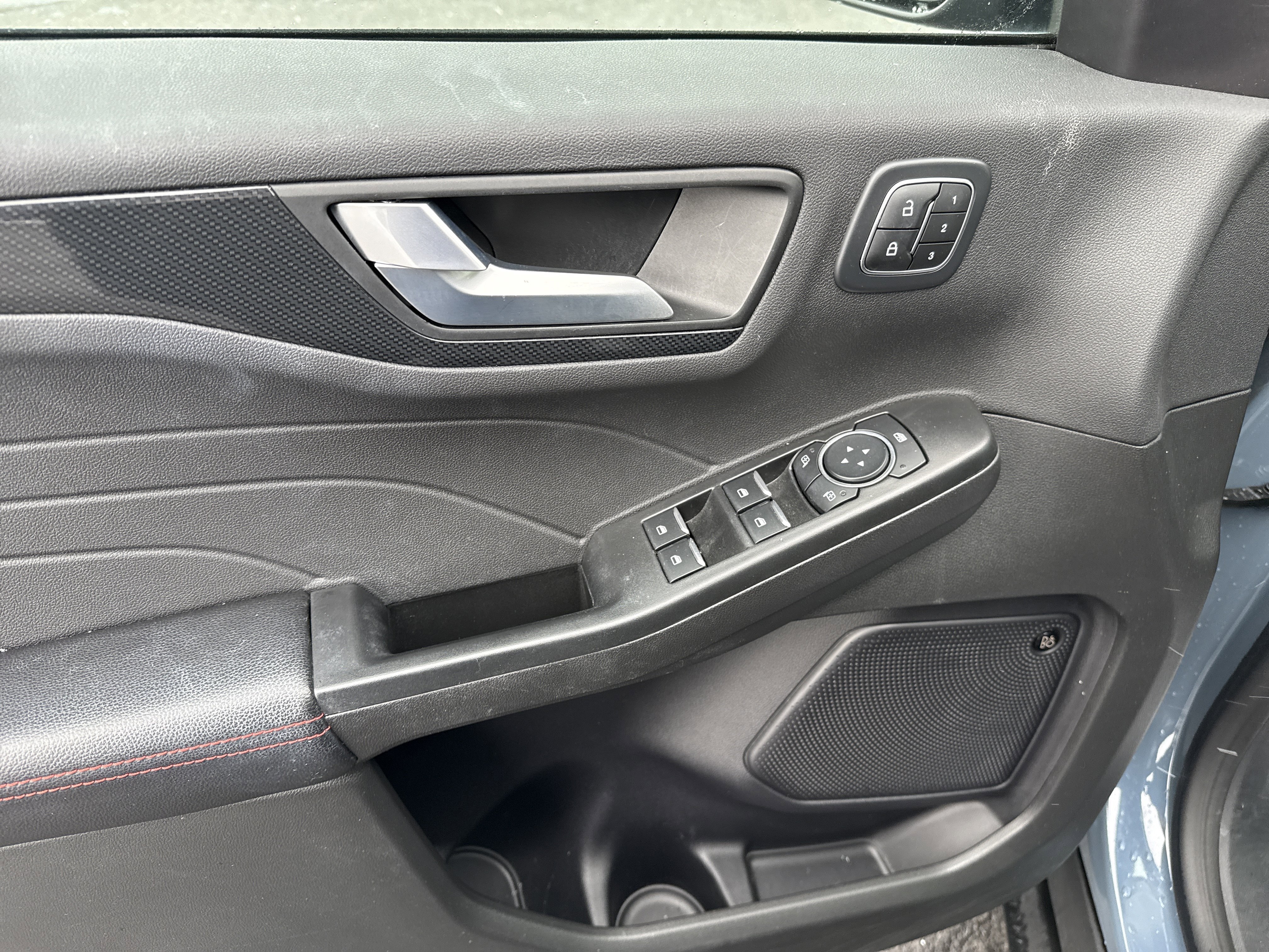 Certified 2023 Ford Escape ST-Line Select w/ Tech Pack #2 image 16