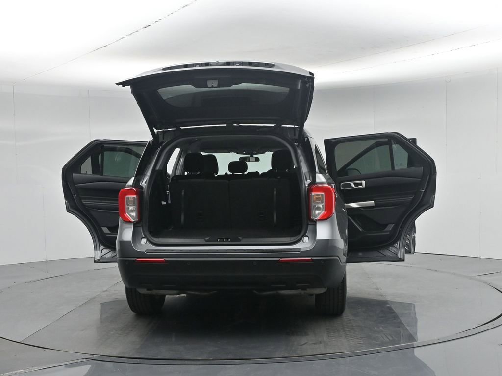 Certified 2023 Ford Explorer XLT RWD image 37