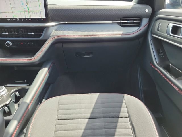Certified 2025 Ford Explorer ST-Line w/ ST-Line Street Pack AWD/4WD image 14