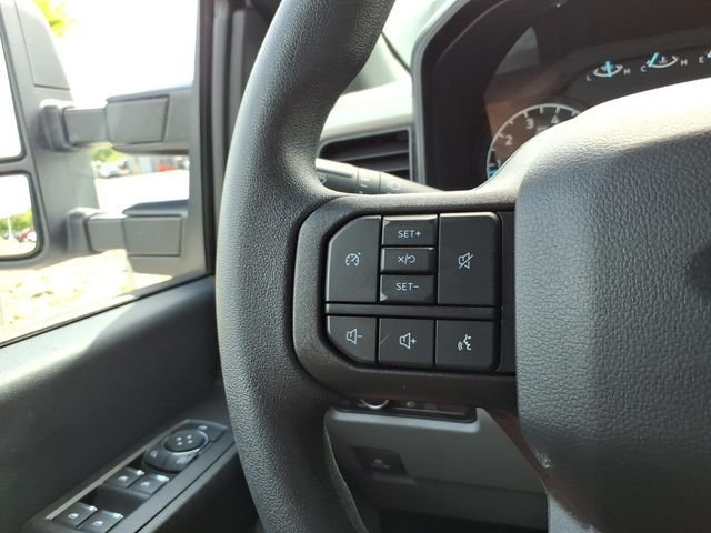 Certified 2024 Ford F350 XL w/ FX4 Off-Road Package AWD/4WD image 26