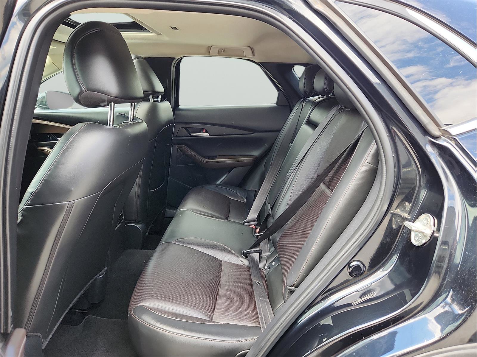 Used 2020 MAZDA CX-30 AWD w/ Premium Package image 8