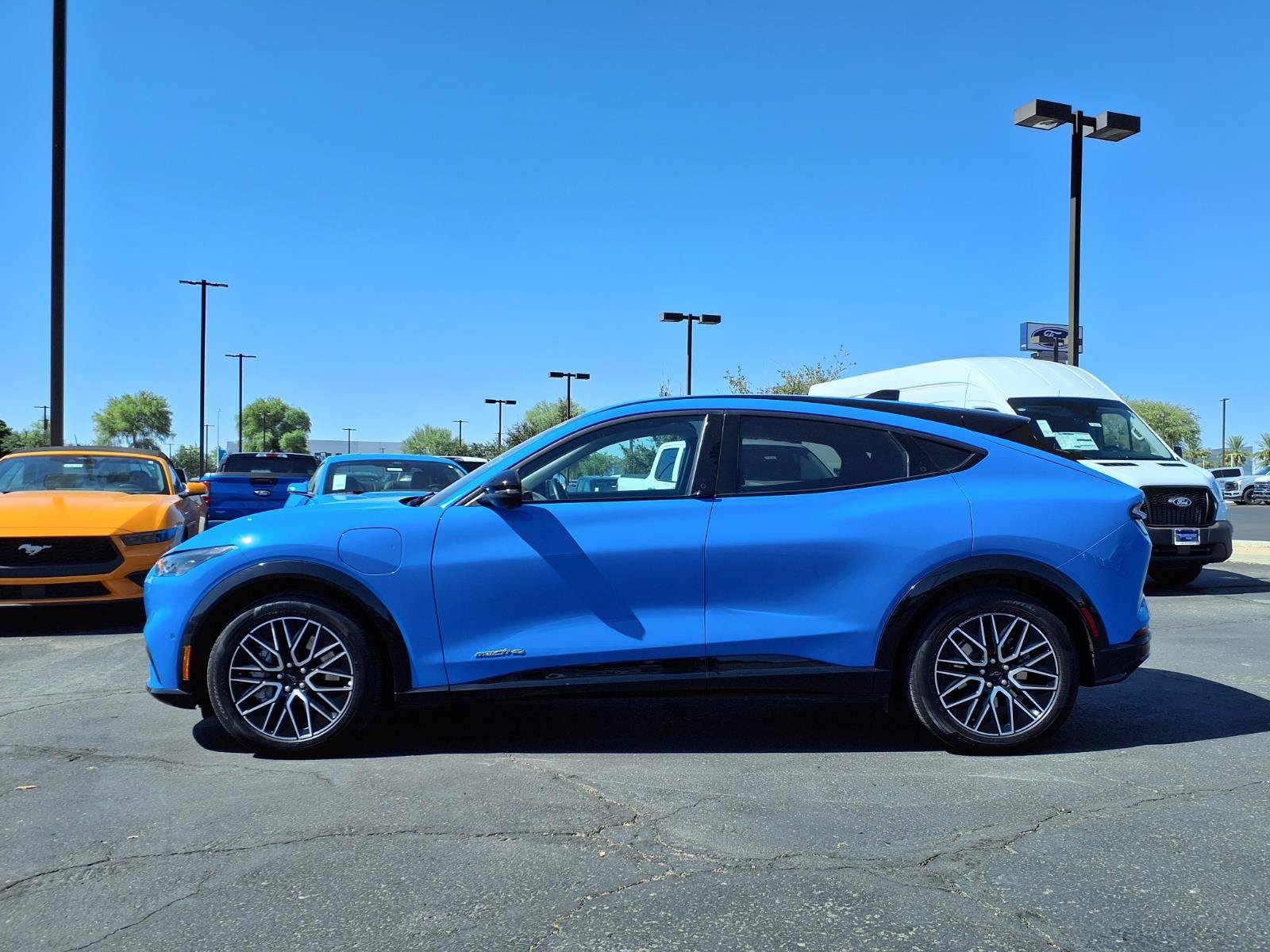 Certified 2024 Ford Mustang Mach-E Premium AWD/4WD image 3