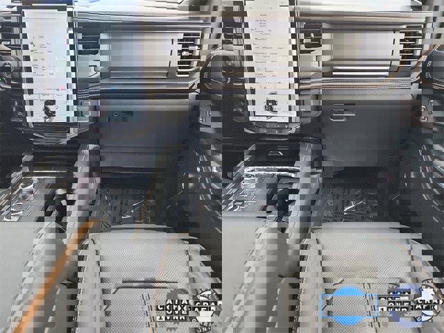 Certified 2023 Ford Expedition Platinum image 10