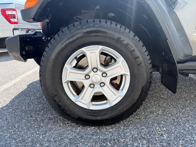 Used 2018 Jeep Wrangler Unlimited Sport S AWD/4WD image 22