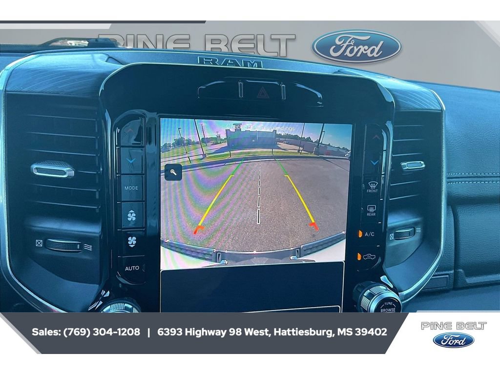 Used 2023 RAM 1500 Laramie AWD/4WD image 16