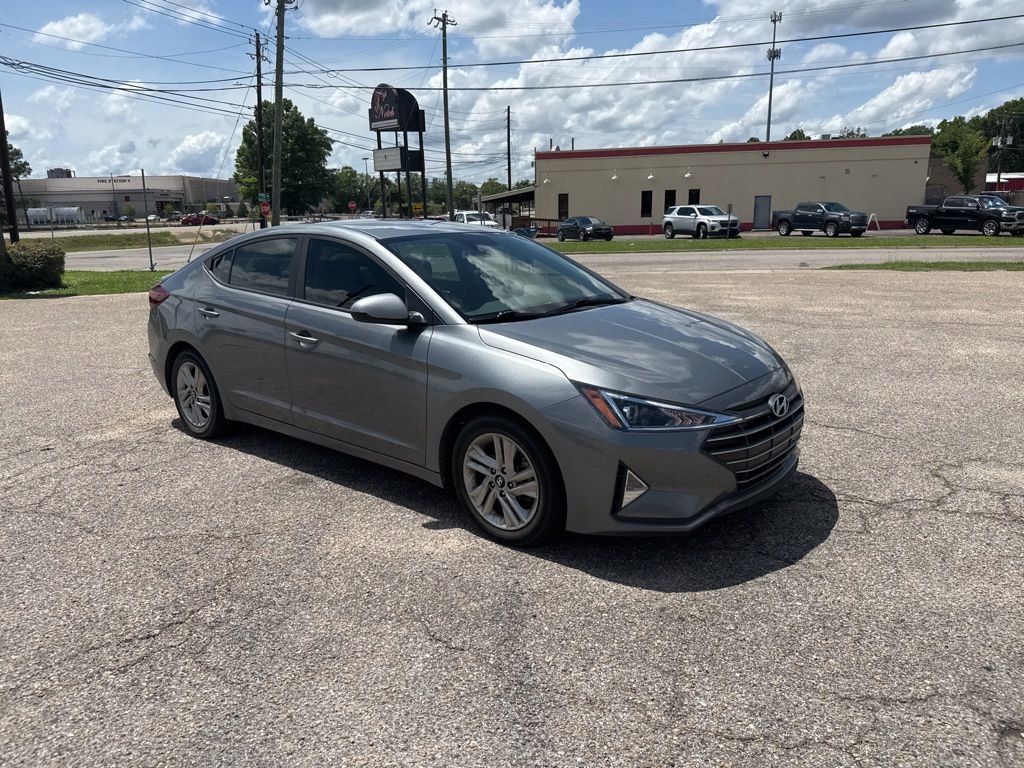 Used 2019 Hyundai Elantra SEL FWD image 19