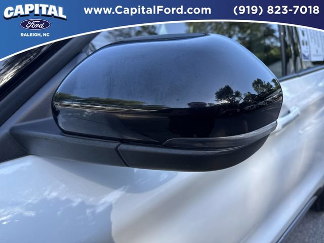 Certified 2024 Ford Explorer Platinum w/ Technology Package AWD/4WD image 12