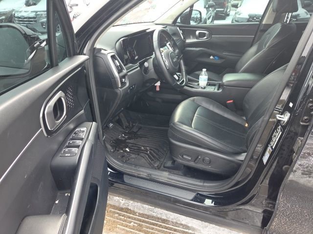 Used 2022 Kia Sorento S w/ Panoramic Sunroof Package image 19