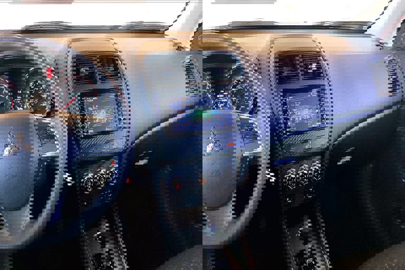 Used 2024 Mitsubishi Outlander Sport ES image 9