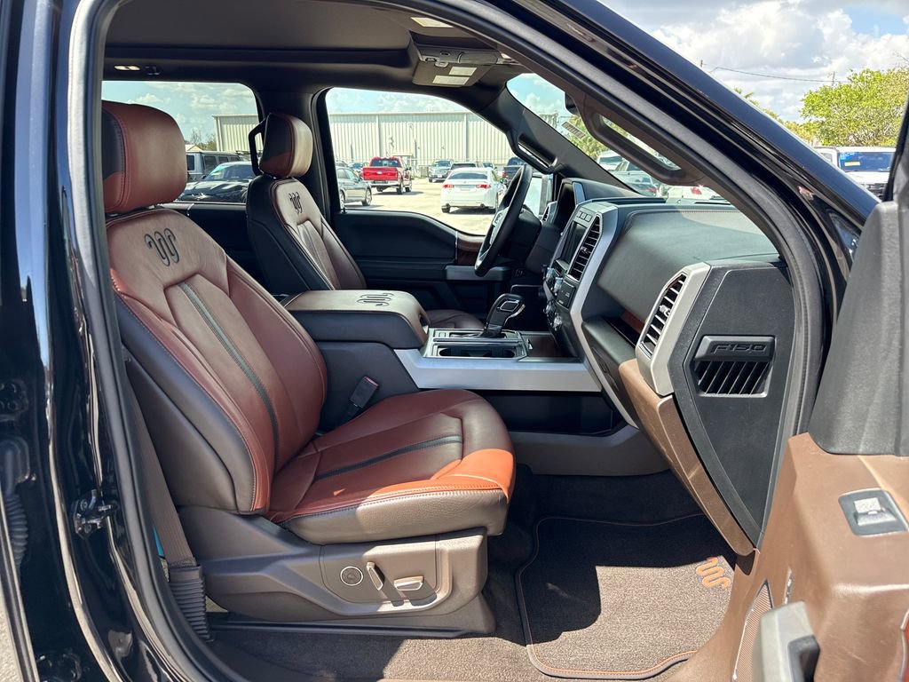 Certified 2019 Ford F150 King Ranch w/ Equipment Group 601A Luxury image 27