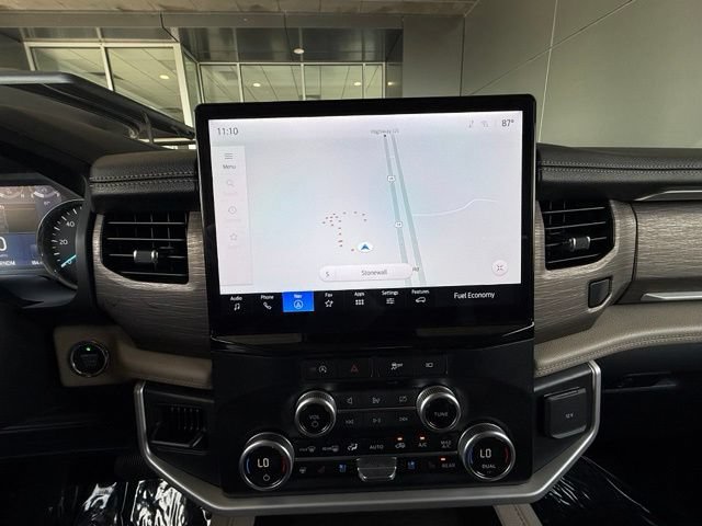 Certified 2024 Ford Expedition Limited AWD/4WD image 32