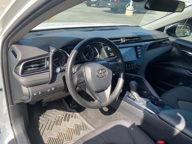 Used 2019 Toyota Camry LE FWD image 12