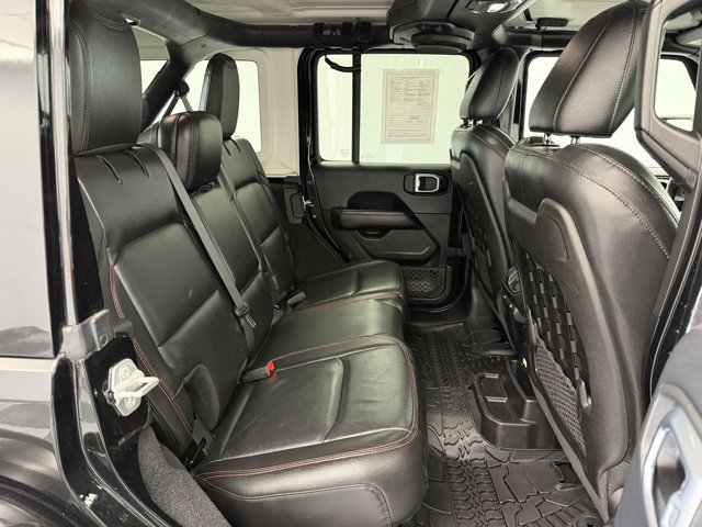 Used 2018 Jeep Wrangler Unlimited Rubicon w/ Safety Group AWD/4WD image 28