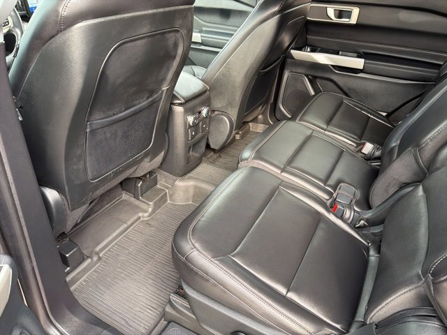 Certified 2020 Ford Explorer XLT w/ Equipment Group 202A image 24