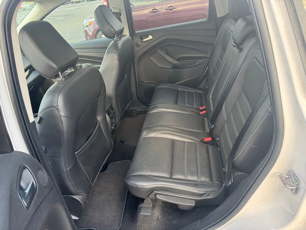Certified 2019 Ford Escape Titanium image 10