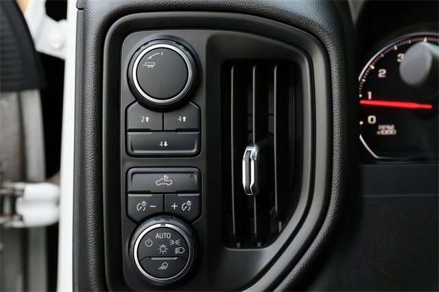 Used 2022 Chevrolet Silverado 3500 W/T w/ WT Convenience Package image 20